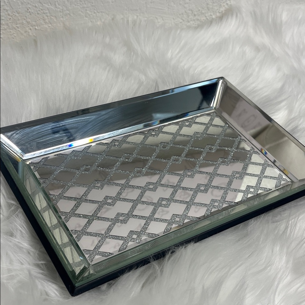 Chic Silver Vanity Tray - Picture 2 of 8